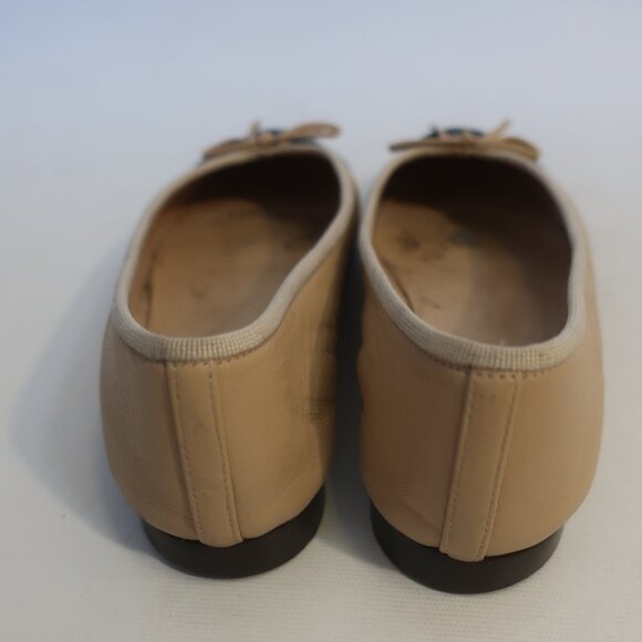 Womens Chanel Beige Black Capped Toe Interlocked CC Ballet Flat Shoes 39 US/8.5 - Picture 10 of 16